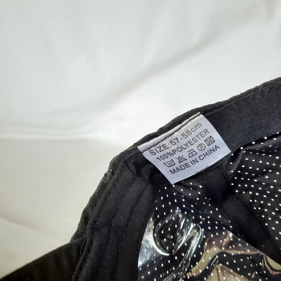 NEW! BLACK pony tail hat - Picture 5 of 5